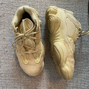 Yeezy 500 Supermoon yellow